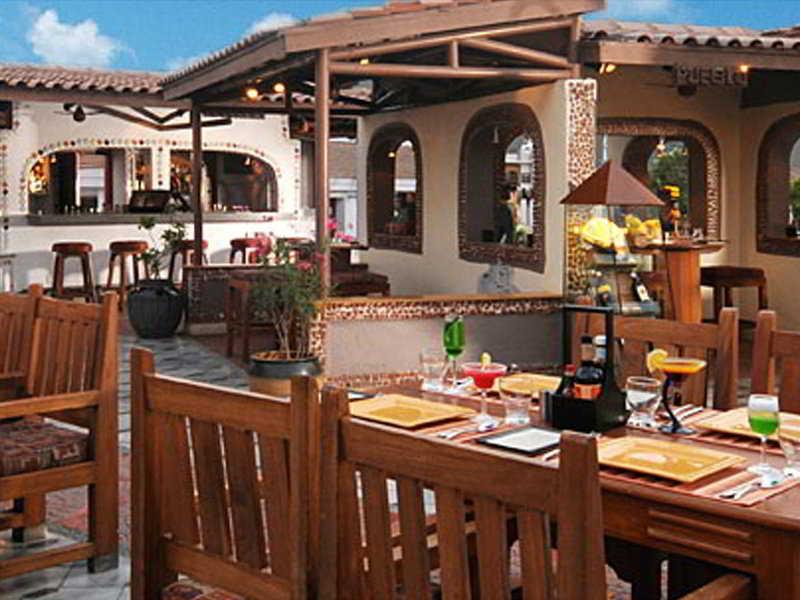 فندق ذا أوركيد مومباي المطعم الصورة A restaurant in the resort