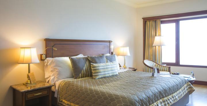 فندق ذا أوركيد مومباي المظهر الخارجي الصورة A bedroom at the hotel