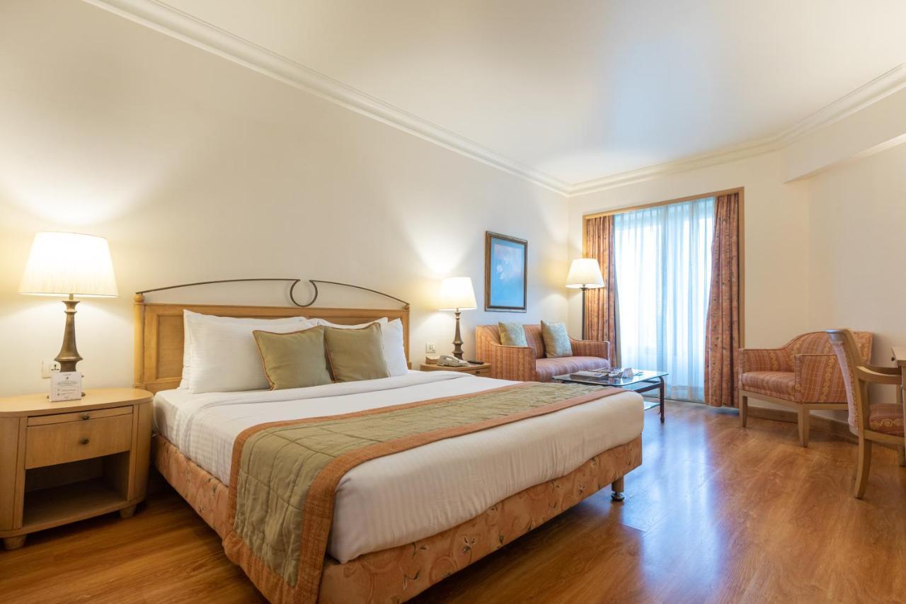 فندق ذا أوركيد مومباي المظهر الخارجي الصورة A room at the Taj Bengal