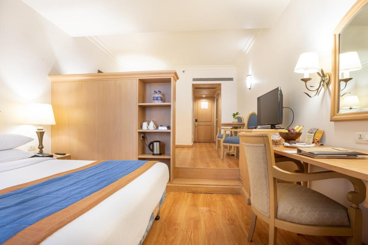 فندق ذا أوركيد مومباي المظهر الخارجي الصورة A room at the hotel