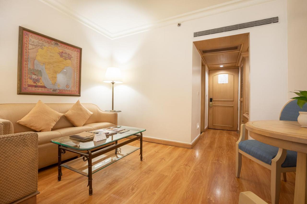 فندق ذا أوركيد مومباي المظهر الخارجي الصورة A suite at the Taj Mahal Palace, Mumbai