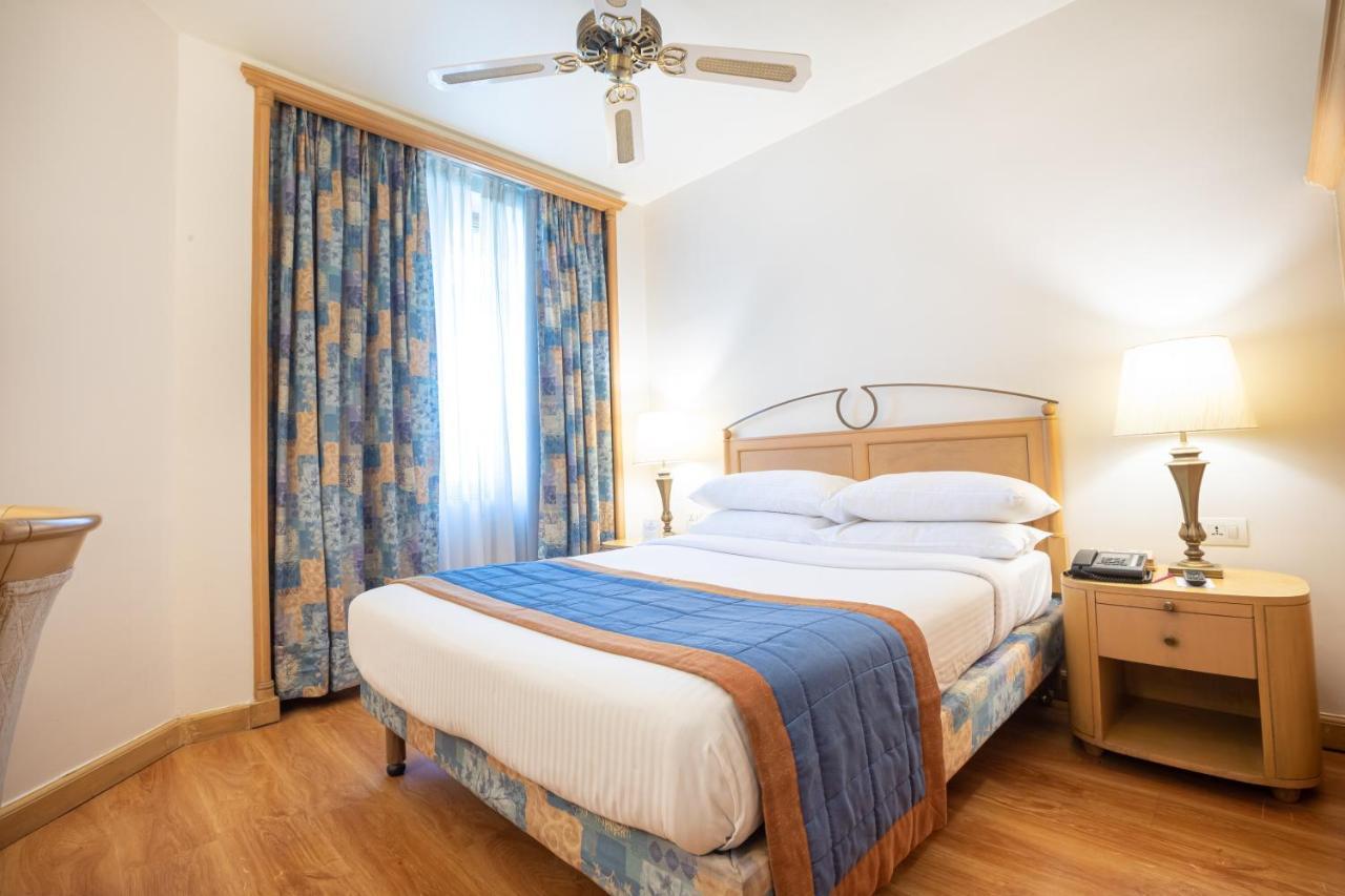 فندق ذا أوركيد مومباي المظهر الخارجي الصورة A bedroom at the hotel